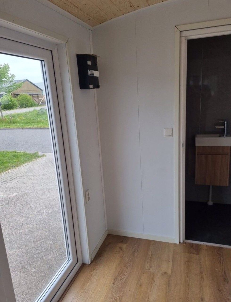 🏠 Petite Maison Mobile 20’ x 8’ — 4 Saisons | Clé en Main