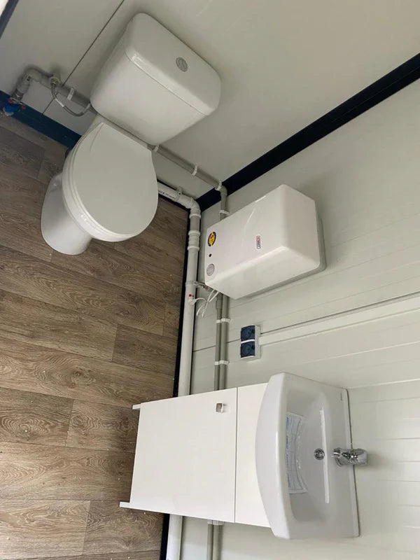 Bureau mobile 4 saisons – 40 x 8 pi – Double vitrage – Salle de bain intégrée