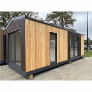 Maison Mobile 20 Pieds x 8 Pieds - Entièrement Fini, Intérieur et Extérieur en Bois Traité, Prêt à l'Emploi