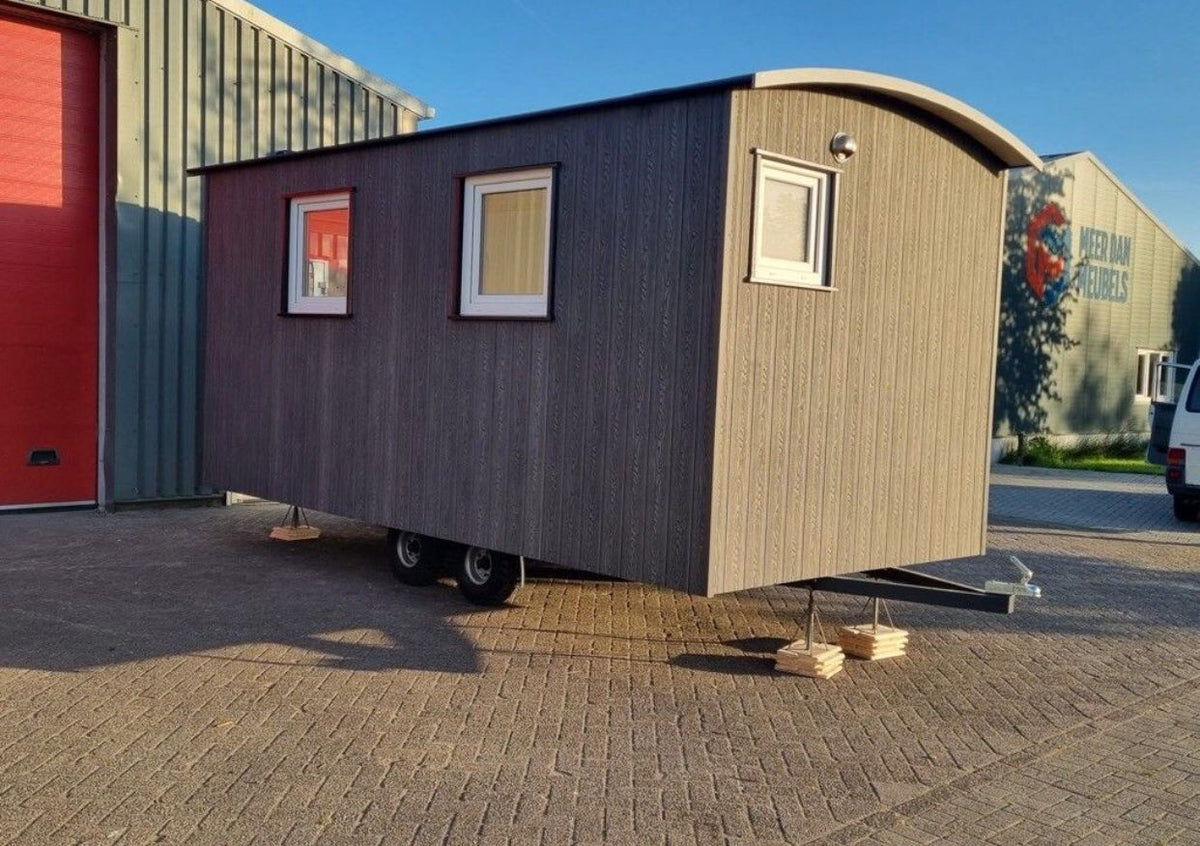 🏠 Petite Maison Mobile 20’ x 8’ — 4 Saisons | Clé en Main